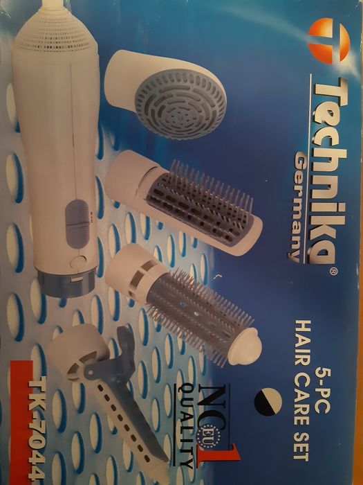 Set 5 piese pentru uscarea si aranjarea parului
