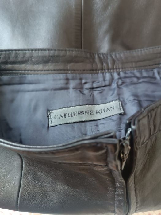 Чёрная кожаная юбка