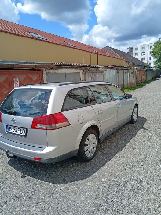 Vând Opel vectra