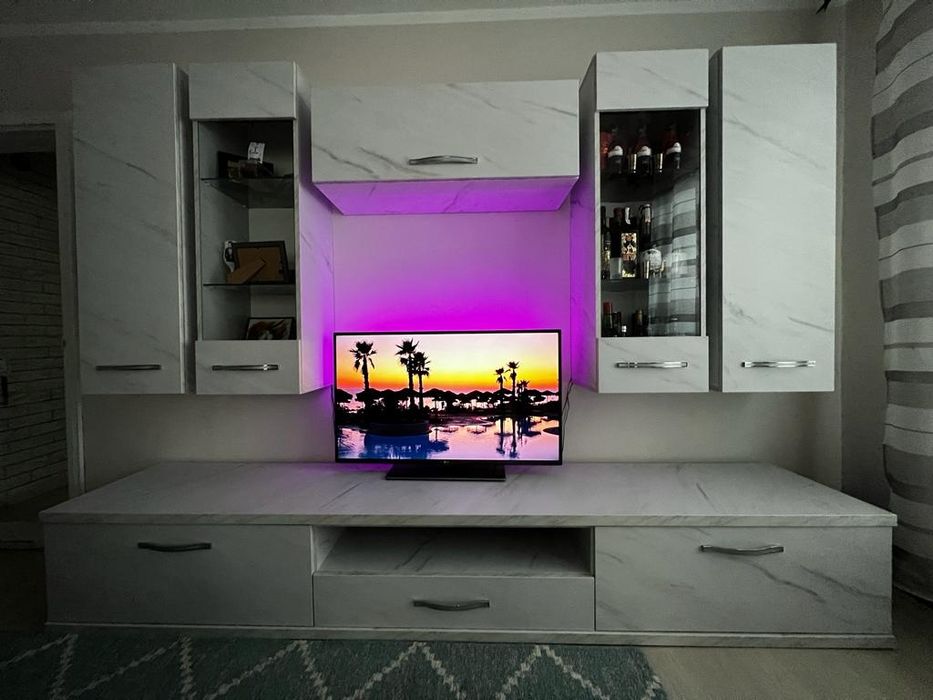 Mobila Living / Sufragerie ca noua