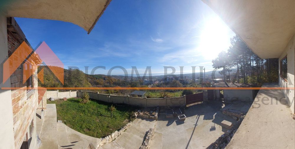 Продава се Къща в Варна, Виница - 160 кв.м за 1863 €/кв.м - Снимка #2