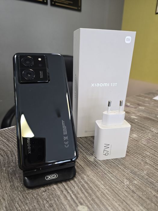 Xiaomi 13T 12RAM 256GB + кейс