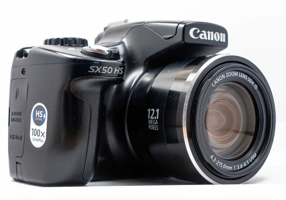 Canon PowerShot SX50 HS – zoom optic 50x, stare excelentă