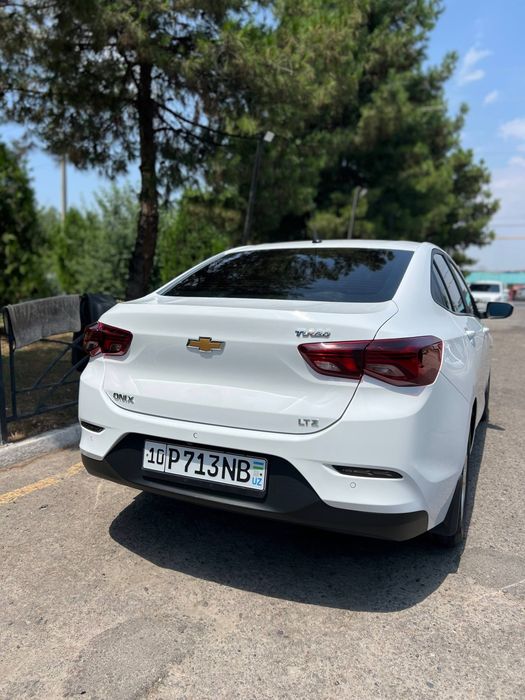 Chevrolet Onix 2024
