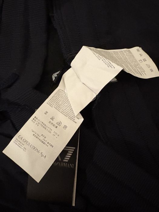 pantaloni emporio armanii M