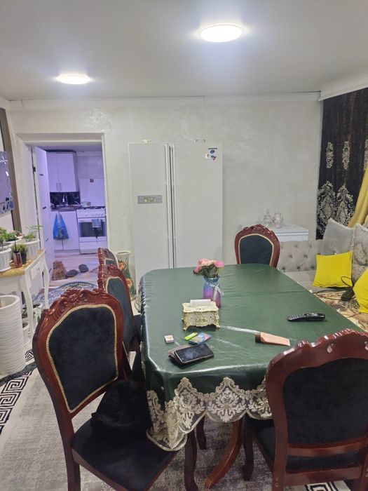 Продам диван, холодильник, морозильник