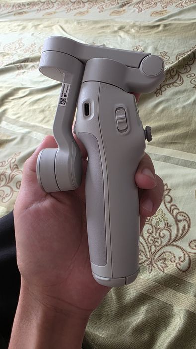 Продам DJI Osmo mobile 7