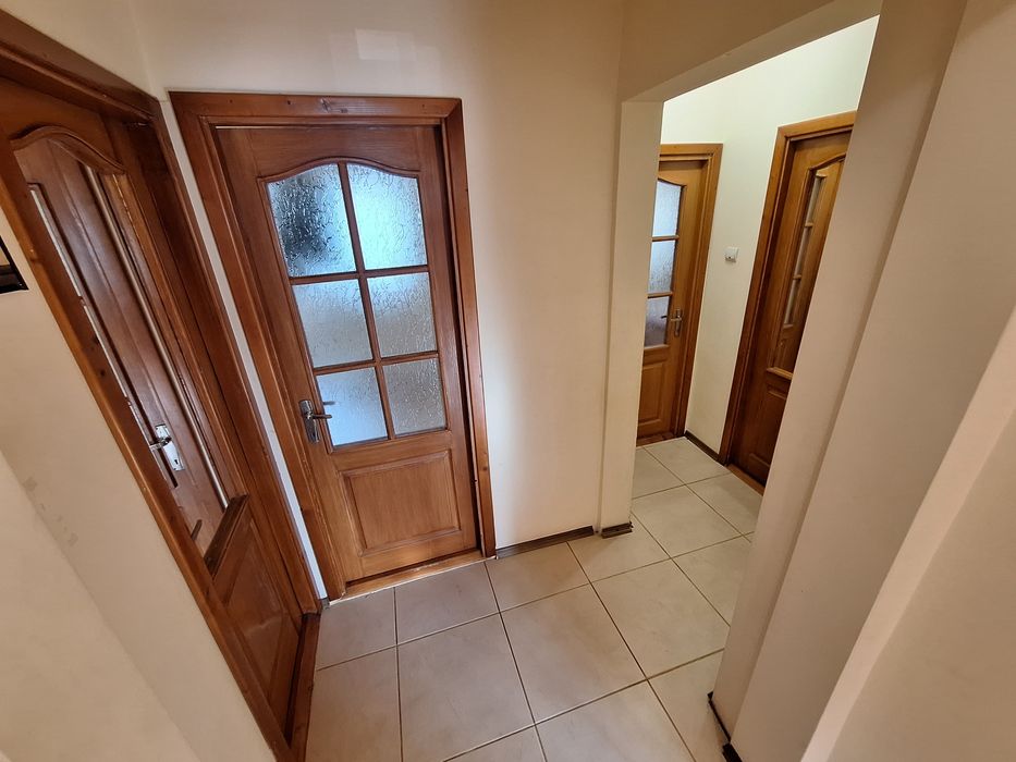 VÂND SAU SCHIMB - APARTAMENT 3 CAMERE - Inel 2 - Etaj 2 - 2 Băi - Gaze