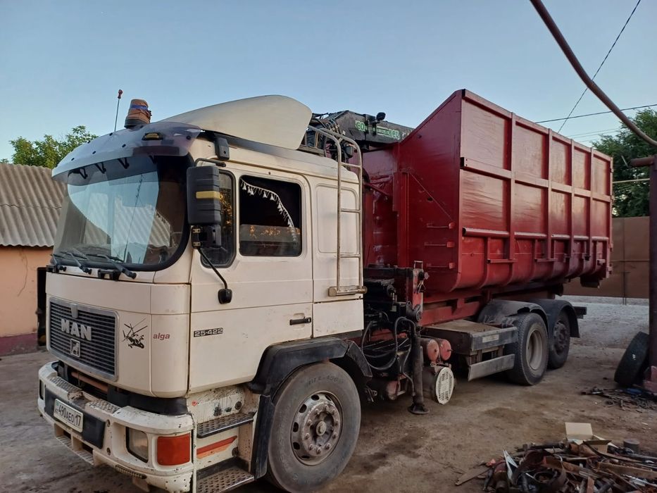 Срочно продаётся самосвал манипулятор