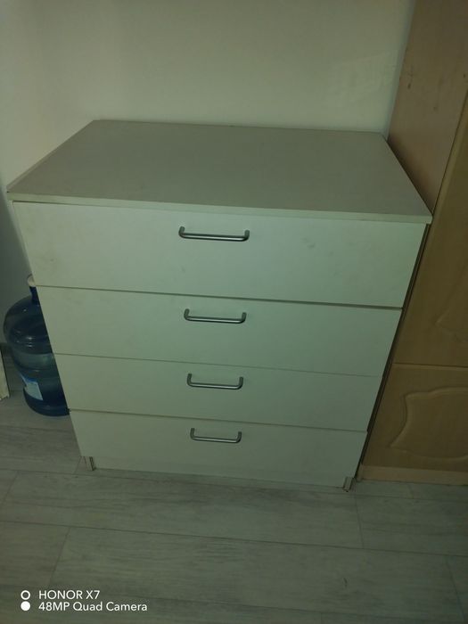 Продам шкаф и комод