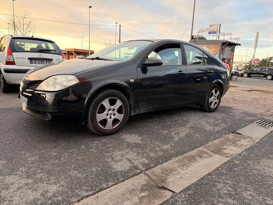 Nissan Primera 140 cai motor pe Lant