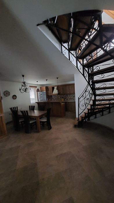 Продава се Къща в Банско - 200 кв.м за 1825 €/кв.м - Снимка #1