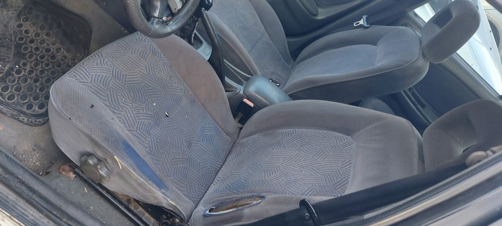 Toyota avensis 1998 1.6i 110hp 4A-FE