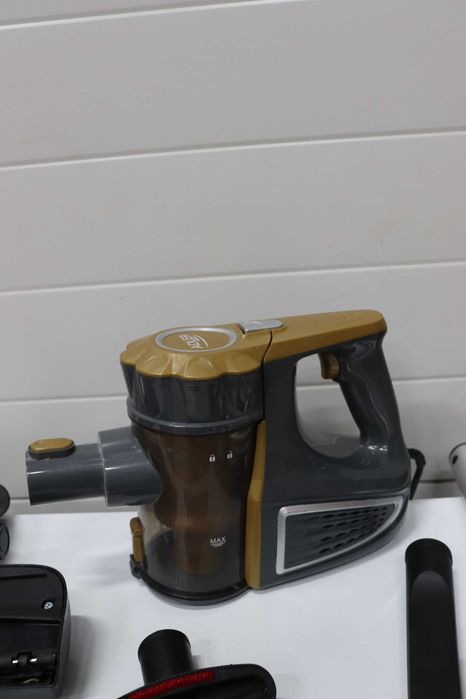 Ръчна прахосмукачка Adler AD-7036 800W