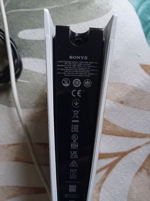 Sony зарядные станции