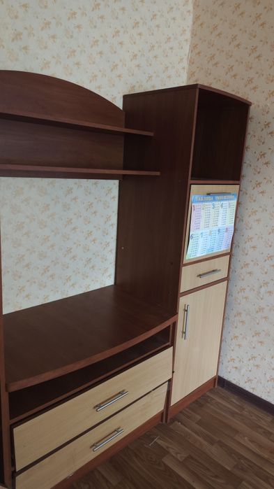 Продам шкаф срочно