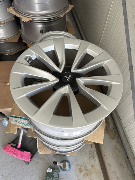 jante tesla model 3 r19 long range originale