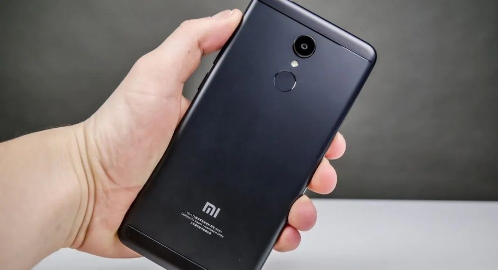 Redmi 5 telefoni sotiladi