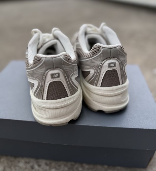 Маратонки New balance 740