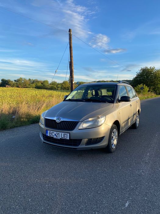 Vând Skoda Fabia 2