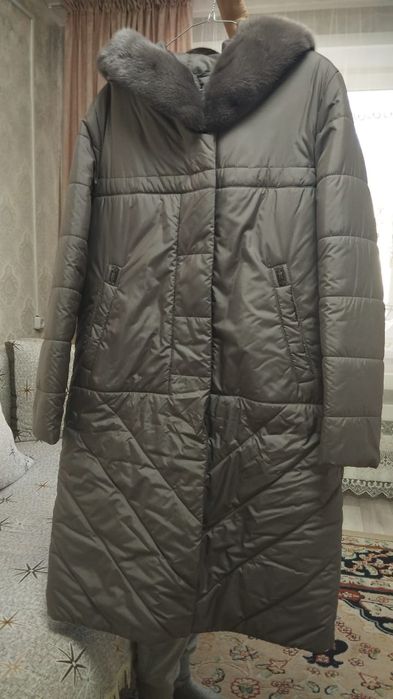 Продаётся пуховик