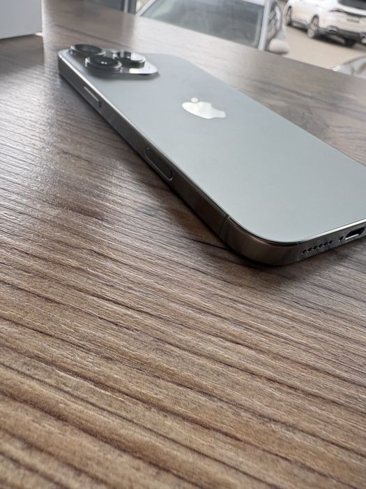  Apple iPhone 16 Pro Max 256GB CH/A Dual SIM Natural Titanium