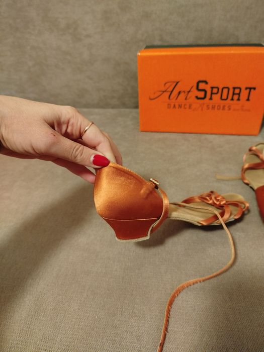 Оригинални обувки за танци. НАМАЛЯМ НА 80