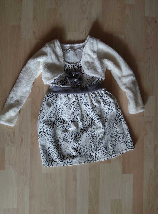 Есенно-зимна рокля за момиче 7-8г.