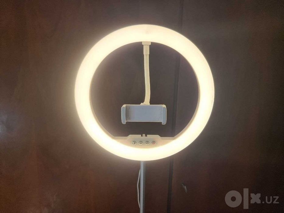 Складная кольцевая LED лампа 2-в-1 / Штатив для селфи и тиктока
