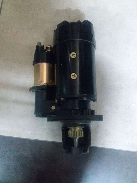 Стартер на экскаватор