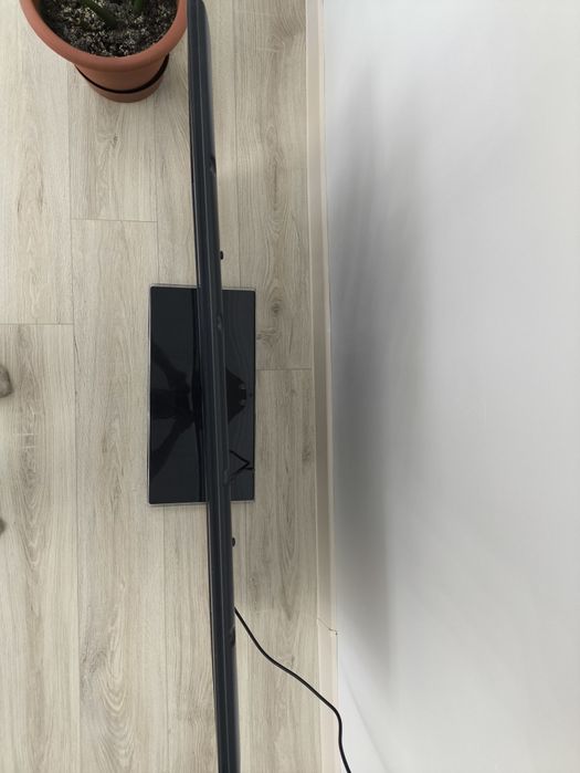 Продам телевизор