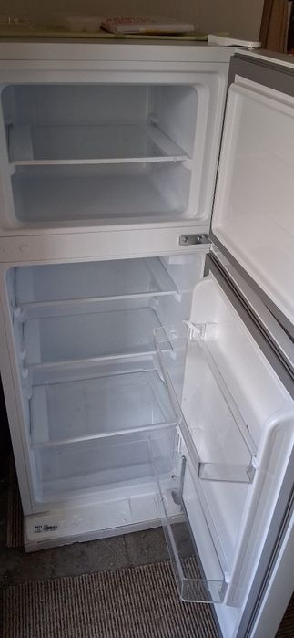 Vânzare frigider nou și racitor în Brasov