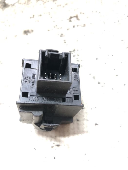 buton intensitate luminii  volkswagen golf 5 2006