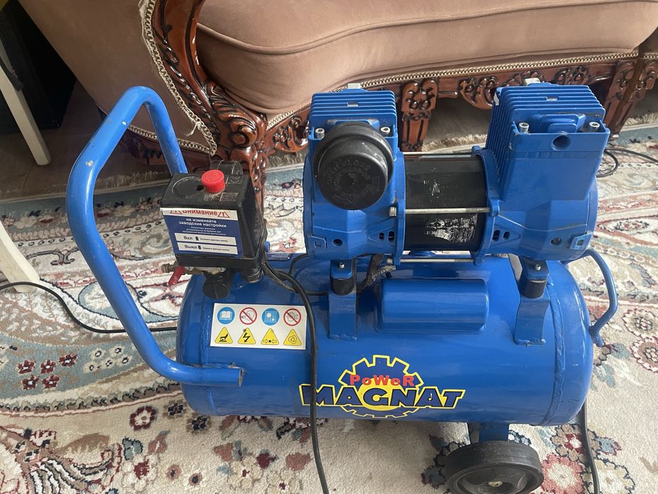 Компрессор без масленный