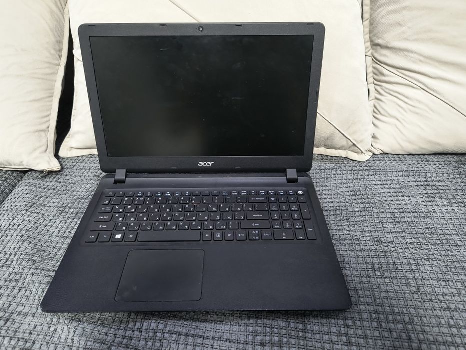 Ноутбук Acer в хорошем состоянии