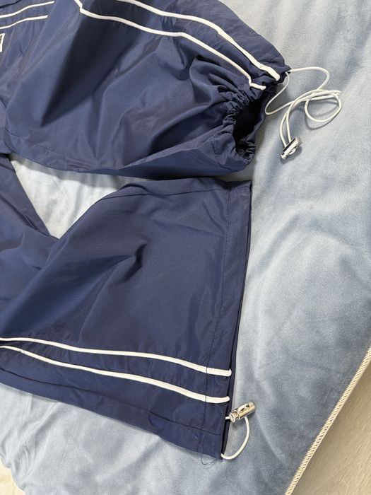 Спортивные брюки