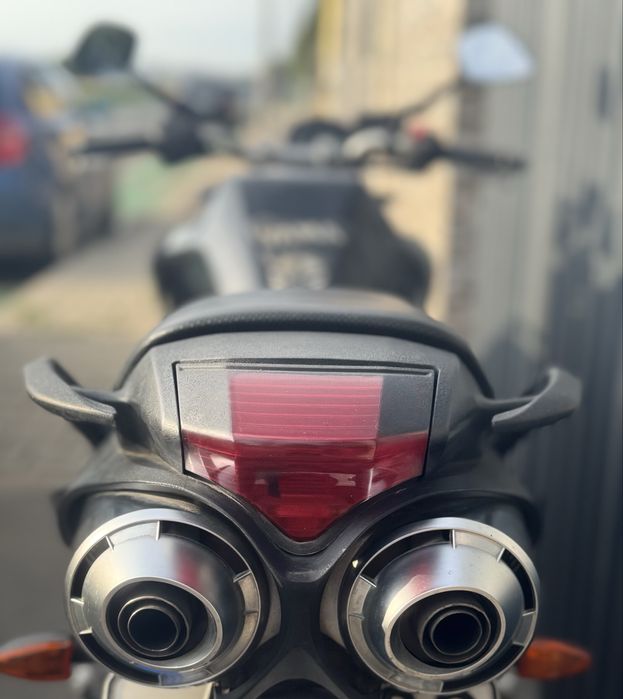 Motocicletă YAMAHA FZ6N