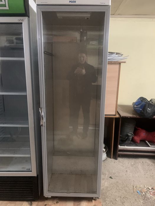 Витринные холодильники бу