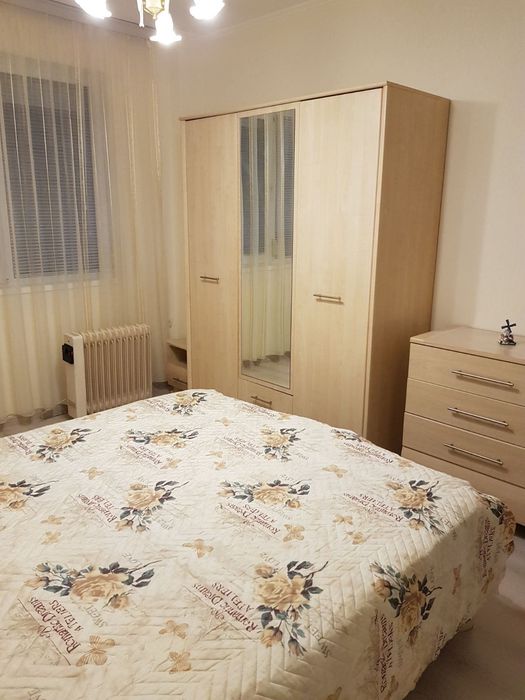 Дава се под наем Тристаен апартамент в Варна, Център - 115 кв.м за 787.95 € - Снимка #8