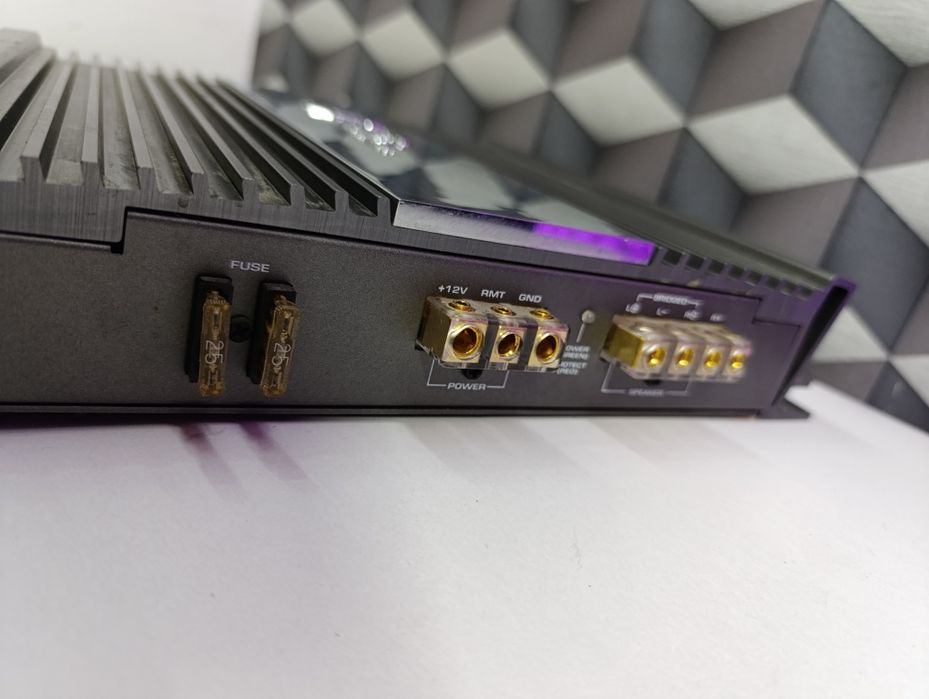 Stație auto profesională 600w Impulse acoustics SD-500