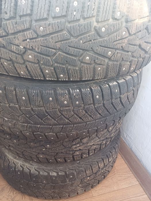 Зимние шины новые