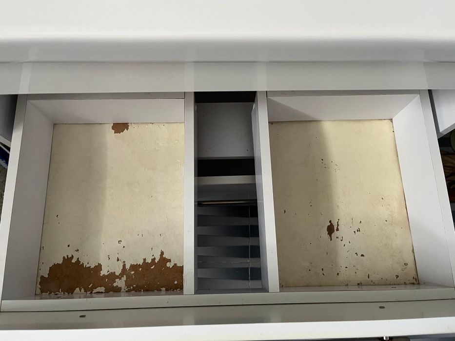 Раковина с тумбой