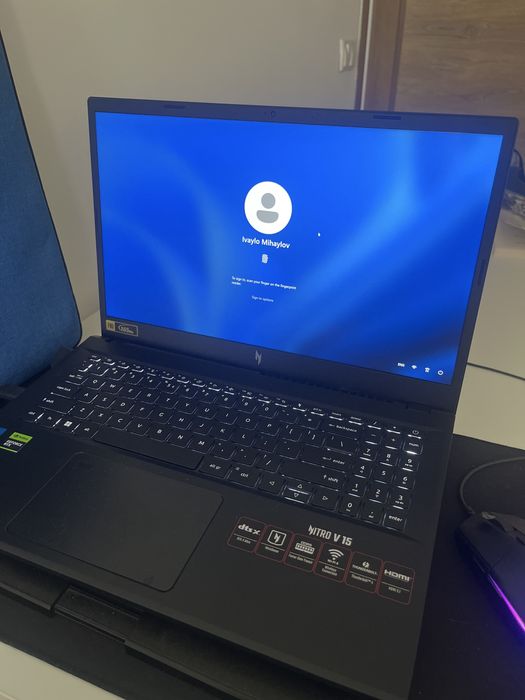 Acer Nitro V15 ANV15 15’6 RTX 4050 165Hz