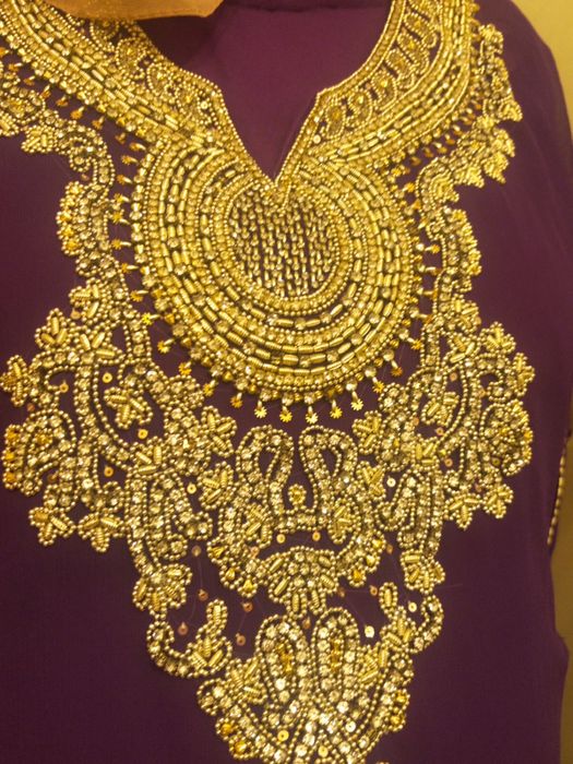 Абайя нарядная фиолетовая