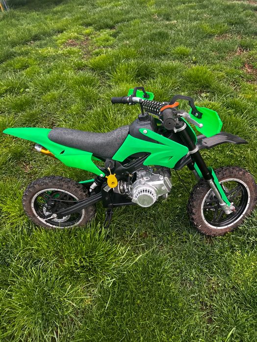 Детски кросов мотор 49сс- бензинов