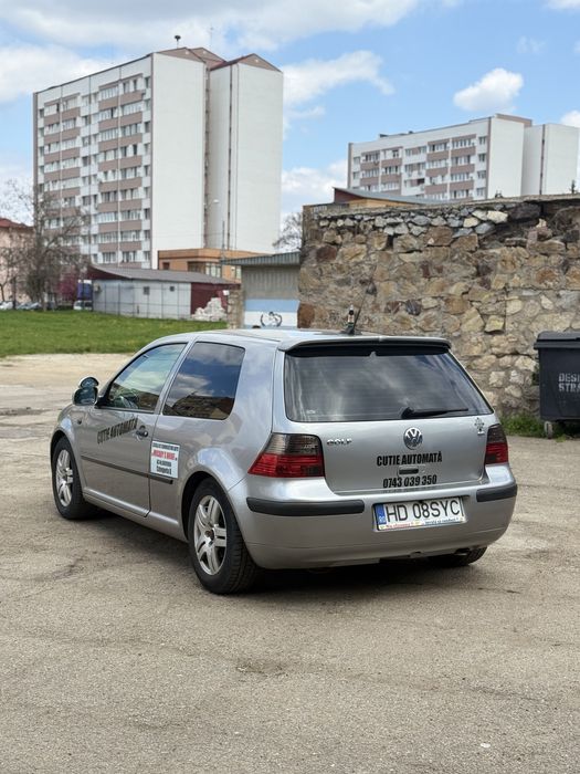 Golf 4 scoala de soferi