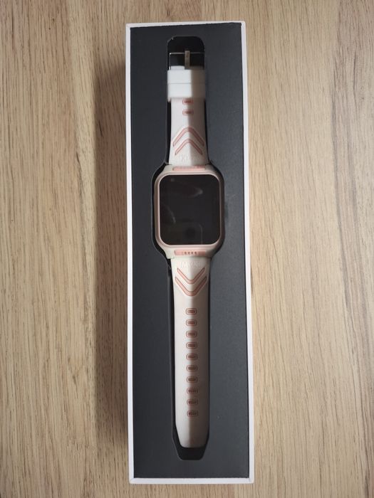 Часовник Myki 4 .