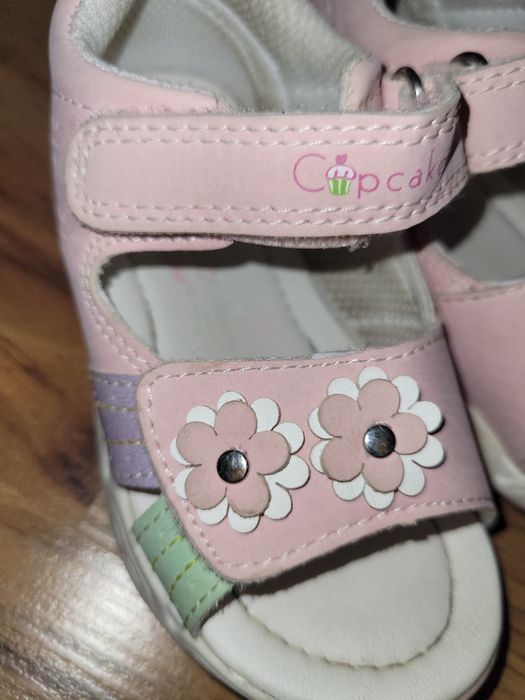 Сандали за момиченце Cupcake, 22 номер
