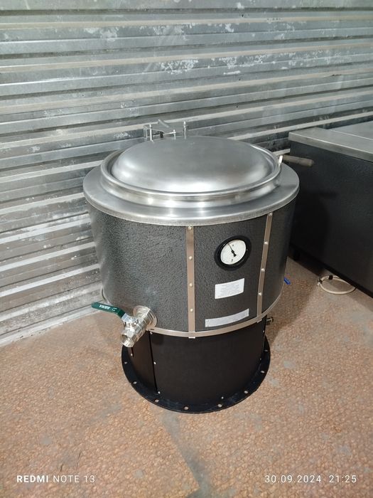 Пищевой паровой котёл 100л   (СССР)
