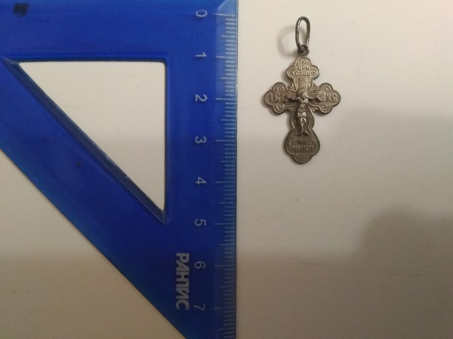 Продам Крестик серебряный "Ника"